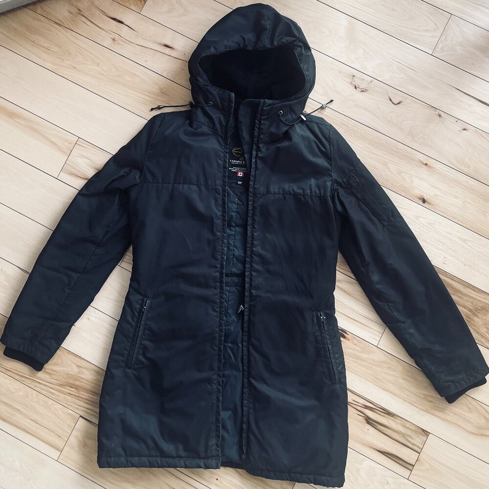 Canada Goose Black Label parka size small